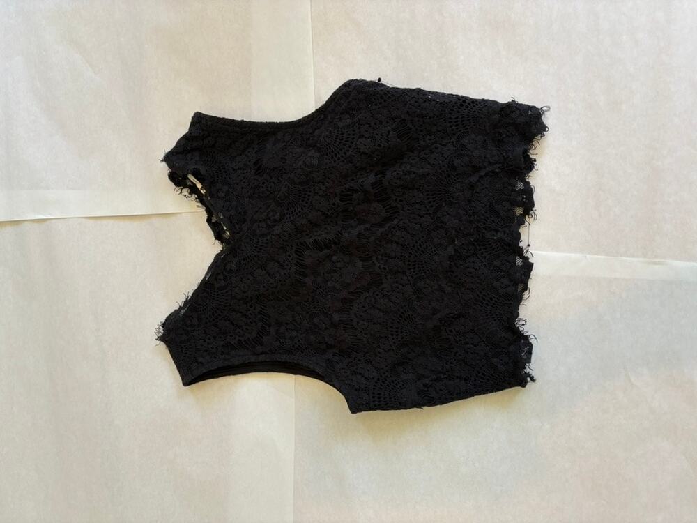 Kimchi Blue Black Cropped Vest Top Size XS Y2K Party
